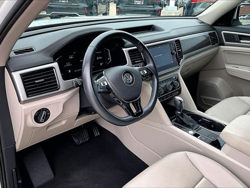 Used 2019 Volkswagen Atlas SEL image 17