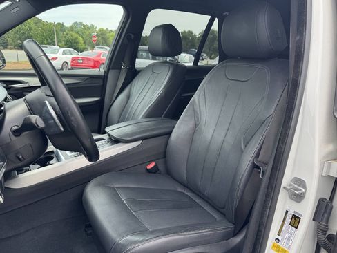 Used 2018 BMW X5 sDrive35i RWD image 9
