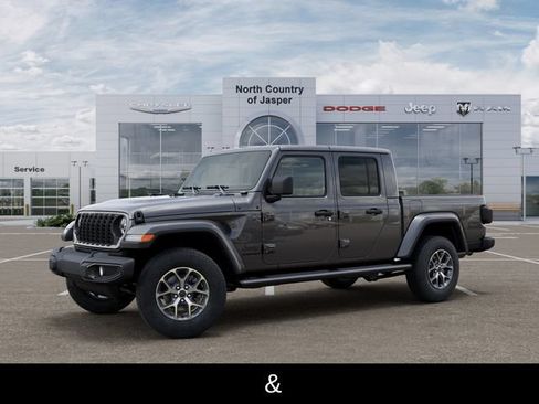 Used 2025 Jeep Gladiator Sport AWD/4WD image 3