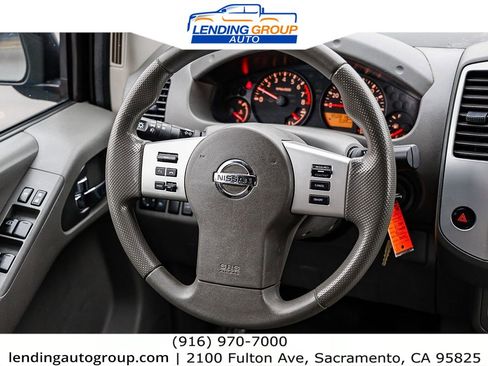 Used 2014 Nissan Frontier SV w/ SV Value Truck Package image 13