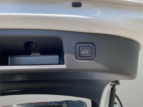 Certified 2024 Chevrolet Blazer EV RS AWD/4WD image 31