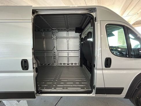 New 2026 RAM ProMaster 2500 FWD image 28
