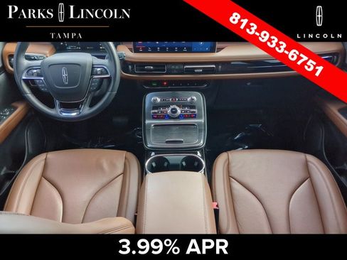 Certified 2022 Lincoln Nautilus Reserve w/ Luxury Package FWD image 11