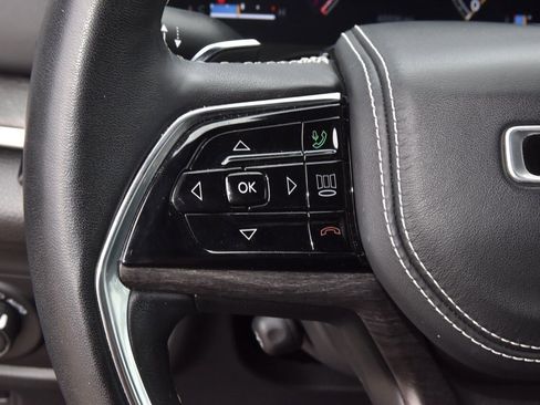 Used 2022 Jeep Grand Cherokee L Overland image 24