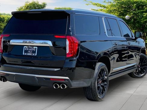 Used 2022 GMC Yukon XL Denali AWD/4WD image 6