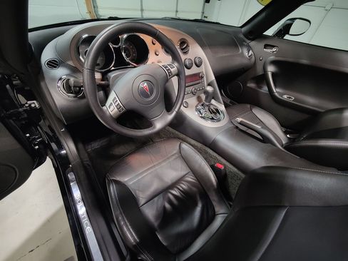 Used 2008 Pontiac Solstice GXP w/ Premium Package image 23