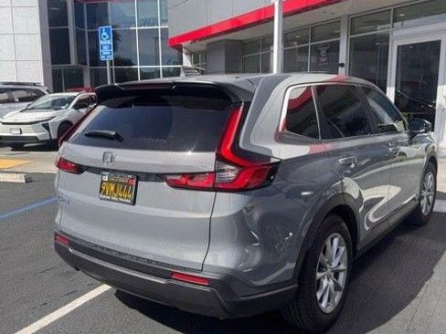 Used 2026 Honda CR-V EX image 3