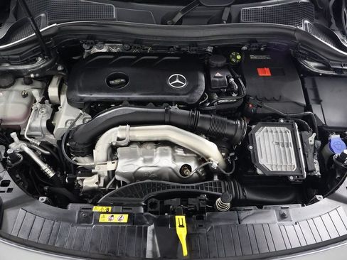 Certified 2026 Mercedes-Benz GLA 250 4MATIC image 15
