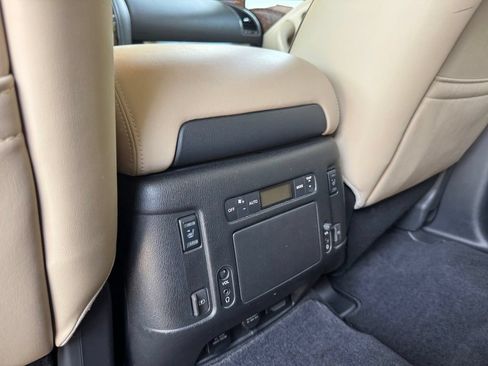 Used 2018 Nissan Armada Platinum w/ Captain Seat Package AWD/4WD image 28
