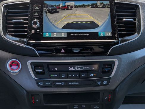 Certified 2025 Honda Ridgeline RTL image 20