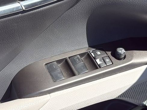 Certified 2023 Toyota Camry LE FWD image 17
