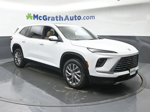 New 2026 Buick Enclave Preferred w/ Power Package image 2