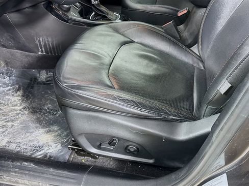 Used 2018 Jeep Compass Limited w/ Navigation Group image 18