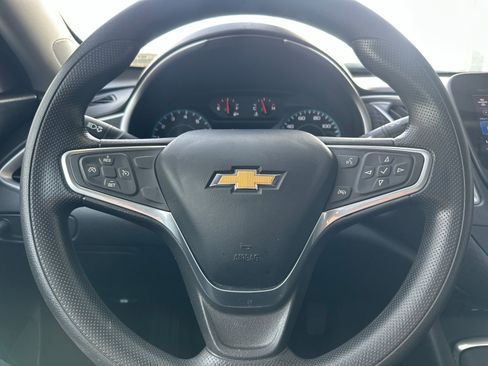Used 2022 Chevrolet Malibu LT image 21