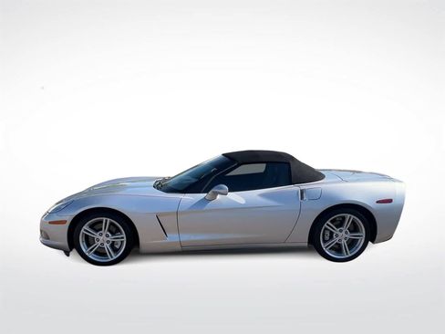 Used 2010 Chevrolet Corvette Convertible w/ Preferred Equipment Group image 9