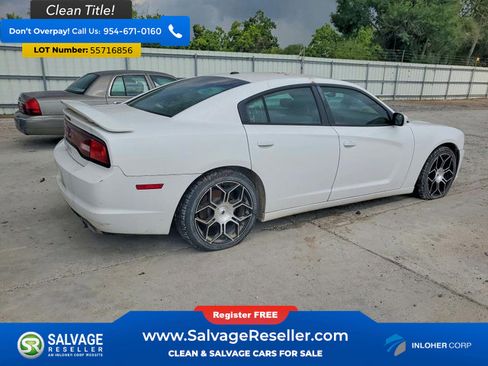 Used 2013 Dodge Charger SE w/ Sport Appearance Group RWD image 4