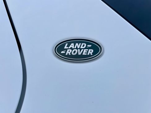 Certified 2025 Land Rover Discovery Sport S AWD/4WD image 38