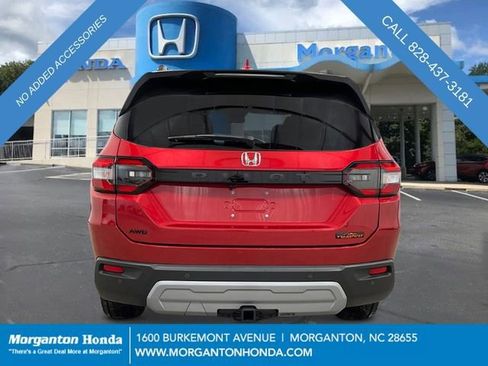 New 2025 Honda Pilot TrailSport image 5