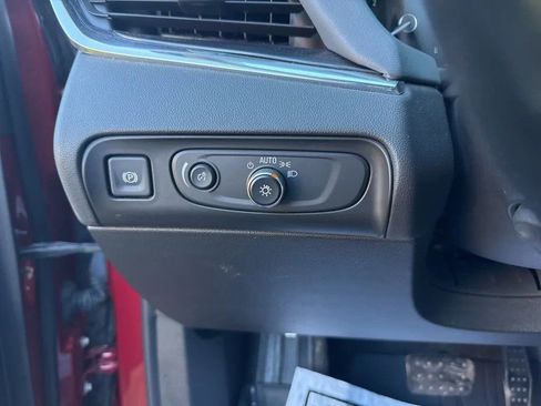 Used 2019 Buick Enclave Premium w/ Experience Buick Package image 19