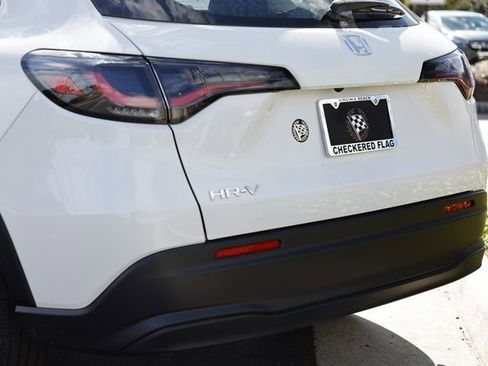 New 2025 Honda HR-V LX image 9