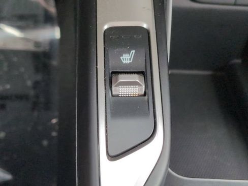 Used 2022 Kia Sorento S FWD image 23