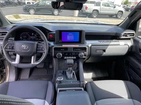 New 2026 Toyota Tacoma TRD Off-Road AWD/4WD image 12