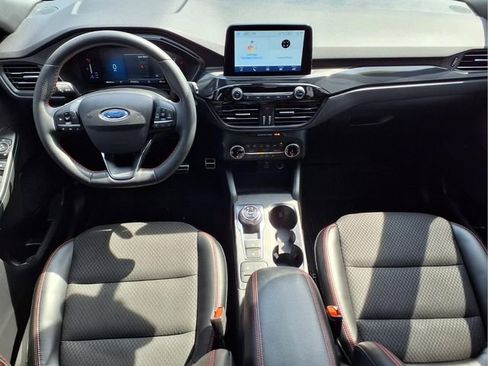 Used 2023 Ford Escape ST-Line image 16