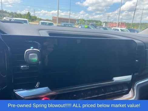 Used 2026 Chevrolet Silverado 1500 LT Trail Boss w/ Convenience Package II AWD/4WD image 14
