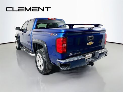 Used 2018 Chevrolet Silverado 1500 LT w/ All Star Edition image 8