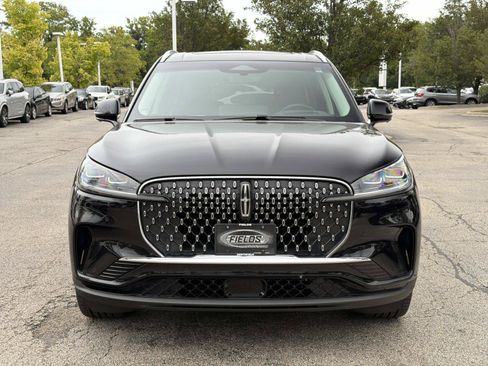 Used 2025 Lincoln Aviator Reserve w/ Equipment Group 201A AWD/4WD image 2