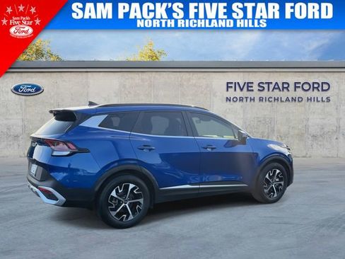 Used 2025 Kia Sportage EX w/ Premium Package image 9