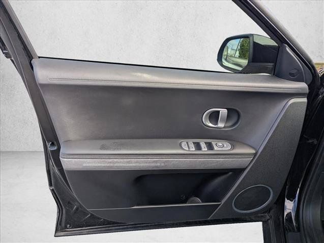Certified 2023 Hyundai Ioniq 5 SEL w/ Cargo Package RWD image 22
