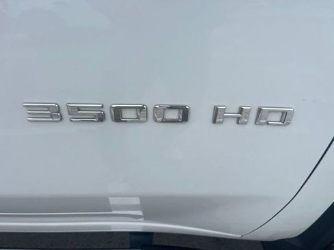 Used 2020 Chevrolet Silverado 3500 High Country w/ Z71 Off-Road Package AWD/4WD image 16