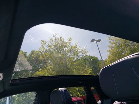 Used 2024 Cadillac Lyriq Tech w/ Driver Assist Package image 32