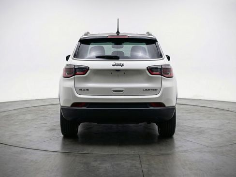 Used 2025 Jeep Compass Limited image 7