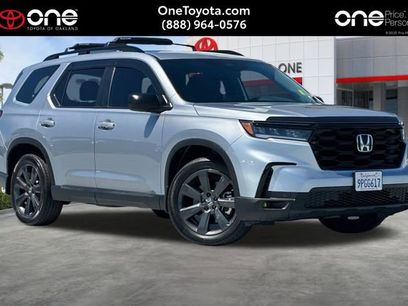 Used 2025 Honda Pilot Sport