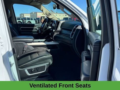 Used 2020 RAM 1500 Laramie image 18