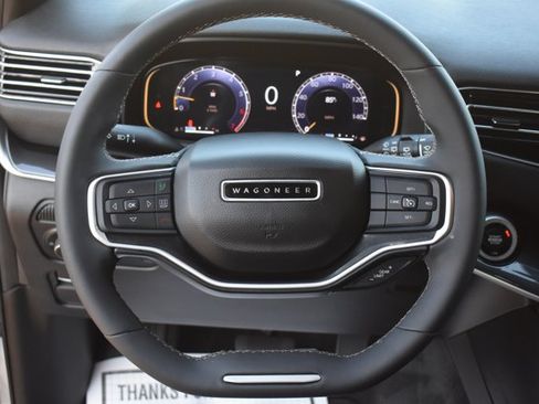 Used 2022 Jeep Wagoneer Series I RWD image 19