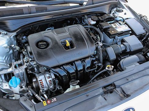 Used 2020 Kia Forte LXS FWD image 26