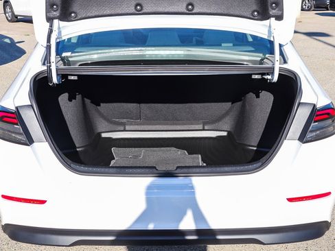 Certified 2025 Honda Accord SE image 26