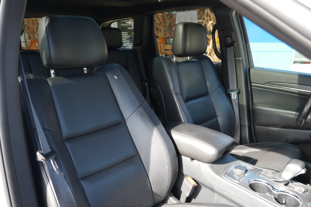 Used 2020 Jeep Grand Cherokee Limited w/ Luxury Group II AWD/4WD image 7