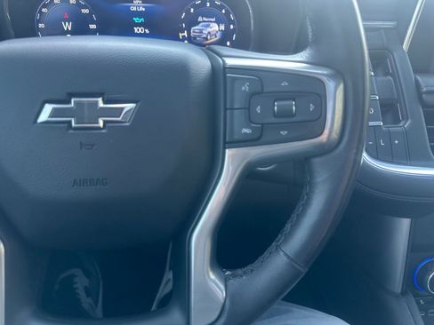 Used 2023 Chevrolet Tahoe Z71 w/ Luxury Package AWD/4WD image 32
