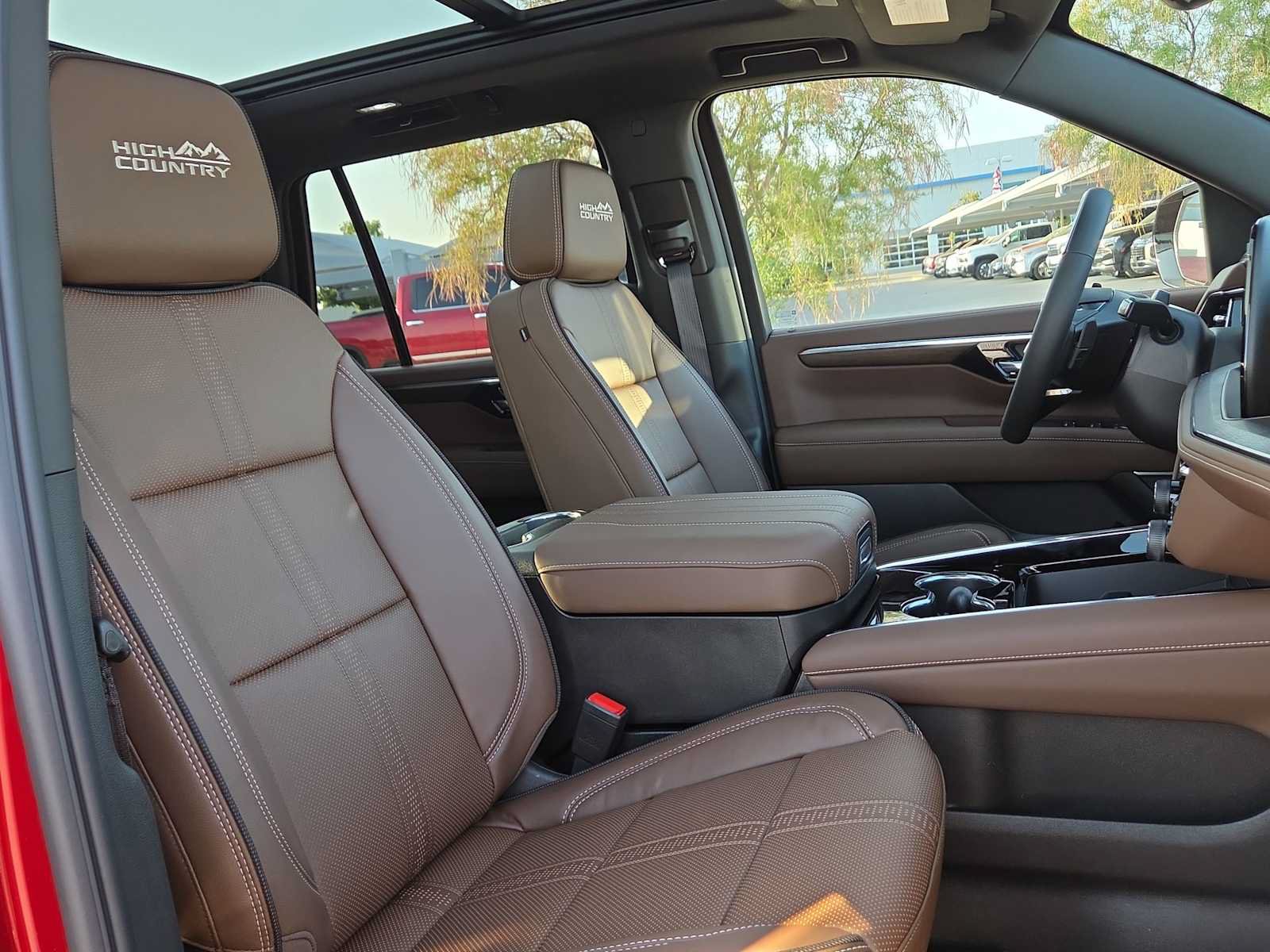 New 2026 Chevrolet Tahoe High Country AWD/4WD image 18