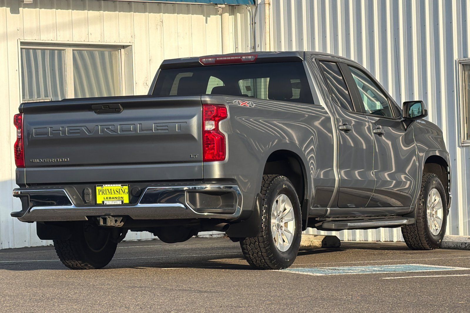 Used 2020 Chevrolet Silverado 1500 LT w/ All-Star Edition AWD/4WD image 4