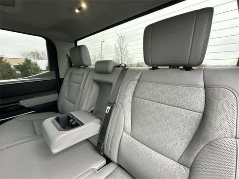 Used 2022 Toyota Tundra Limited image 17