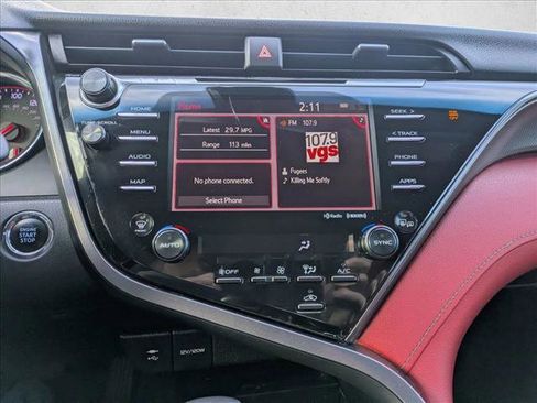 Used 2019 Toyota Camry XSE image 14