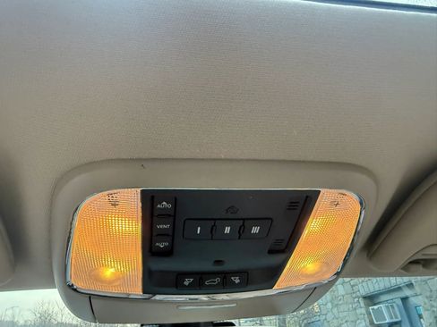 Used 2015 Jeep Grand Cherokee Limited image 31