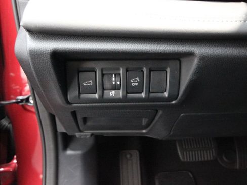 Used 2023 Subaru Outback Touring XT AWD/4WD image 18