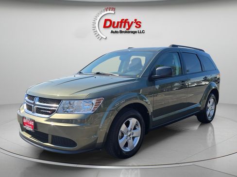 Used 2016 Dodge Journey SE w/ Flexible Seating Group FWD image 14