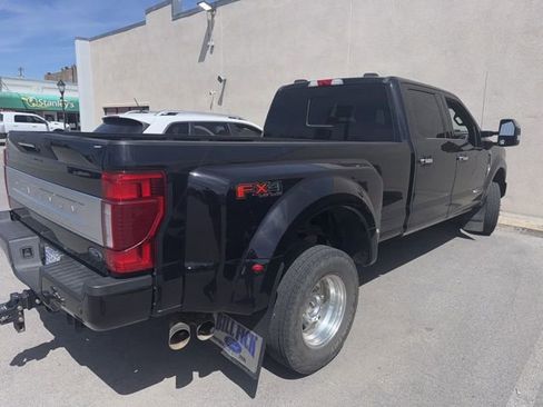 Used 2020 Ford F350 Platinum w/ FX4 Off-Road Package image 13